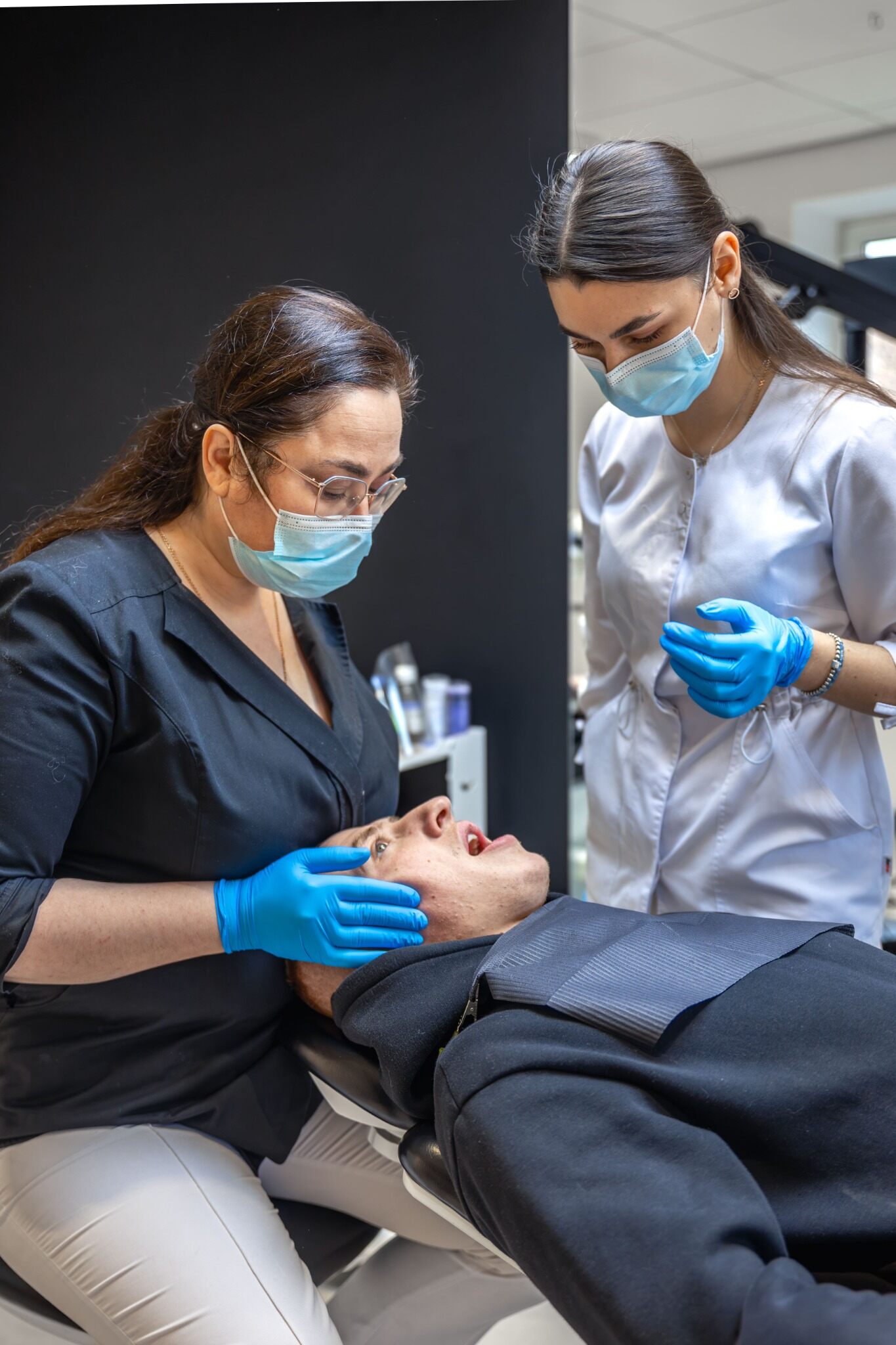 Home care after scaling and polishing treatment
