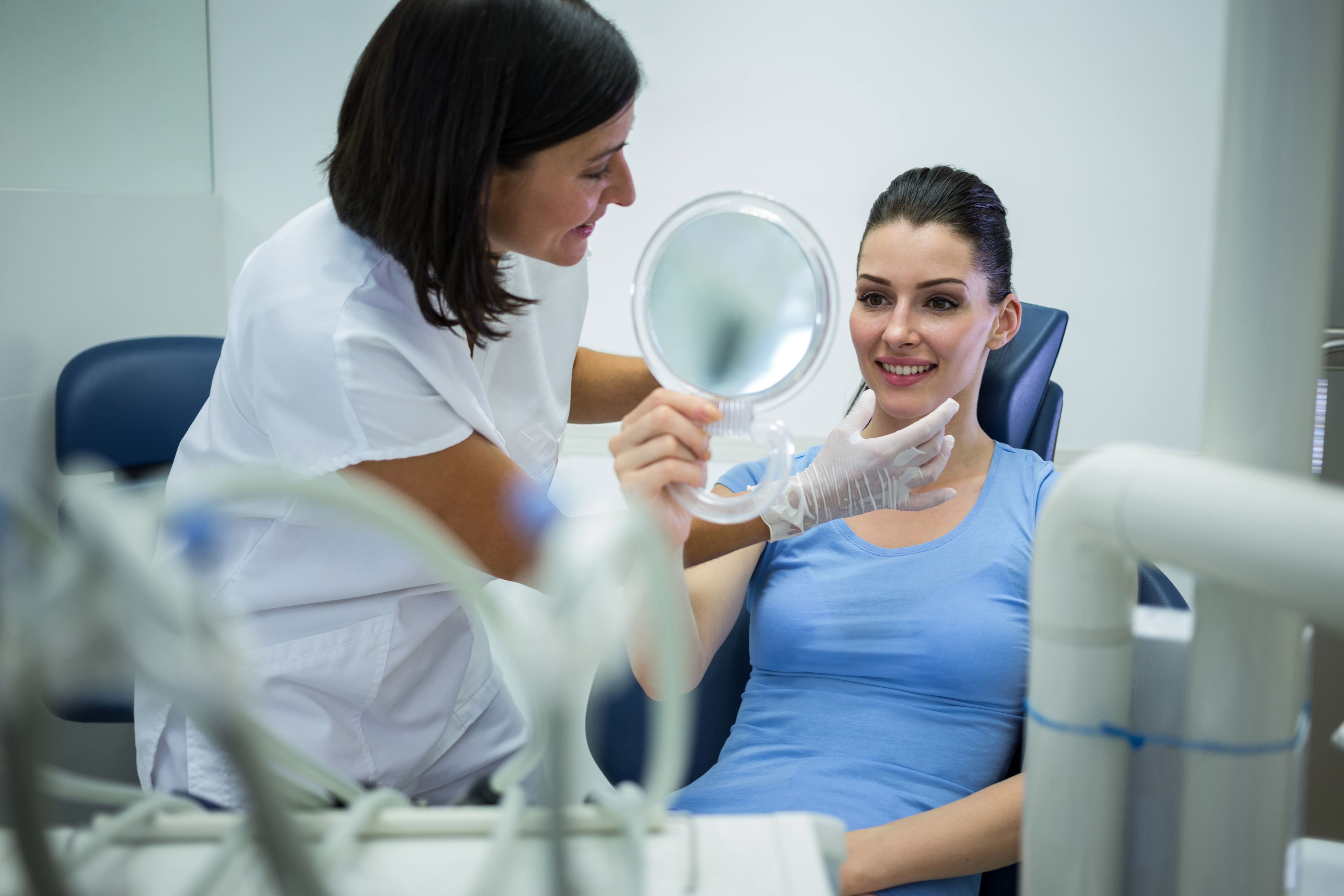 Professional teeth polishing and oral hygiene guidance